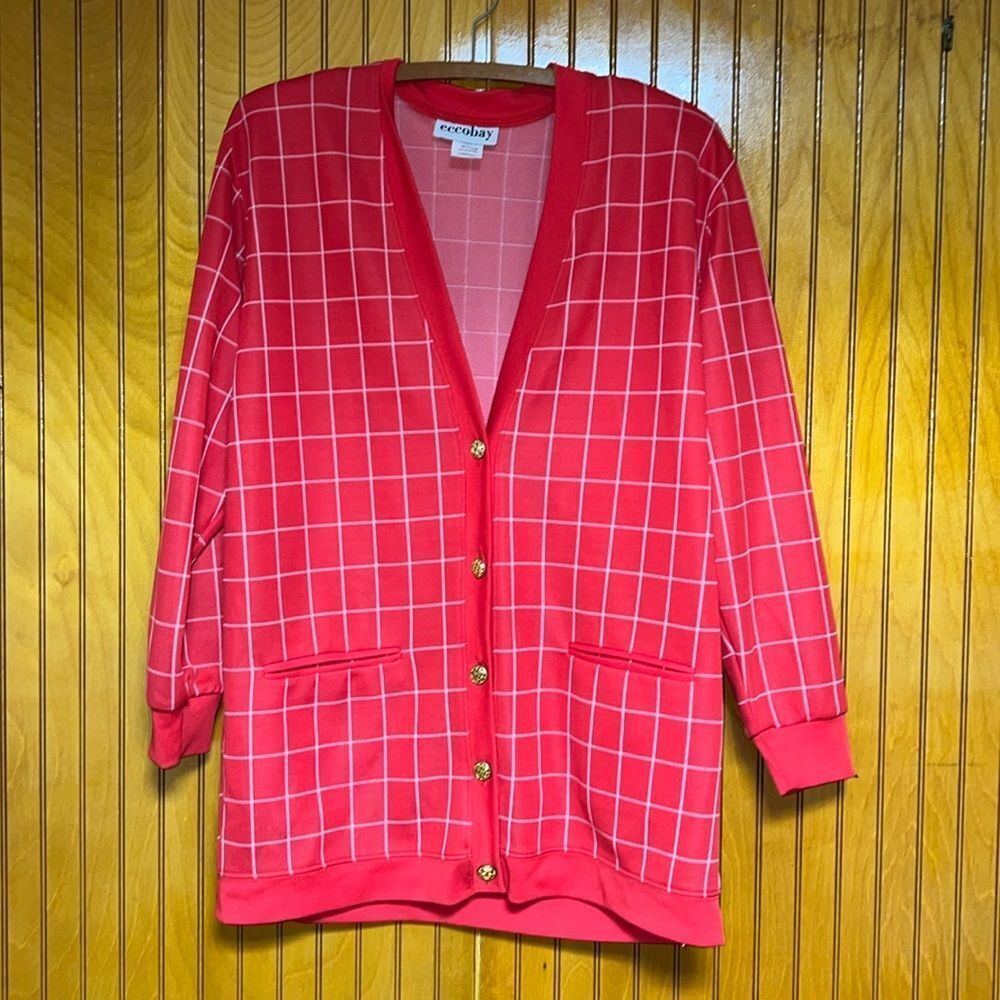 Eccobay Button Up Cardigan Sweater Red and white size medium 🌸